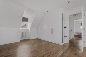 Photo 13- click for photo gallery